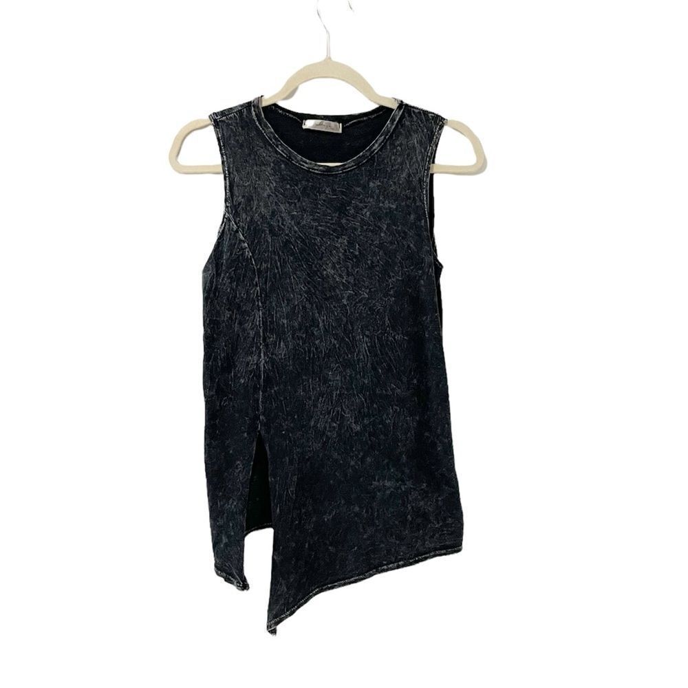 Gaze USA Asymmetric Sleeves Distressed Top Size S